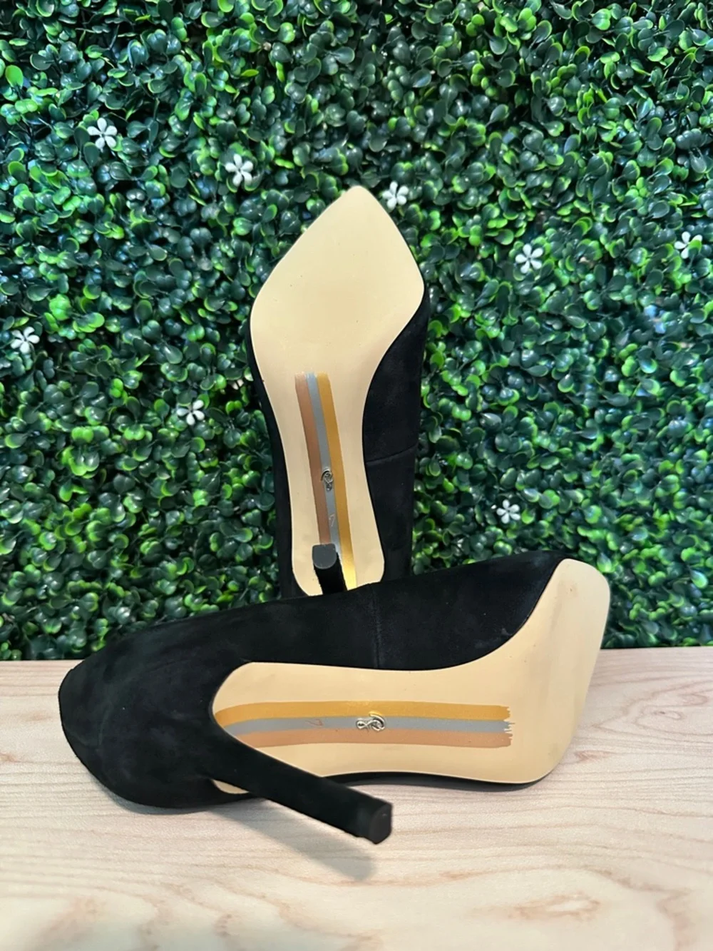 Sam Edelman Hazel Pointed Toe Pumps - Picture 6 of 6